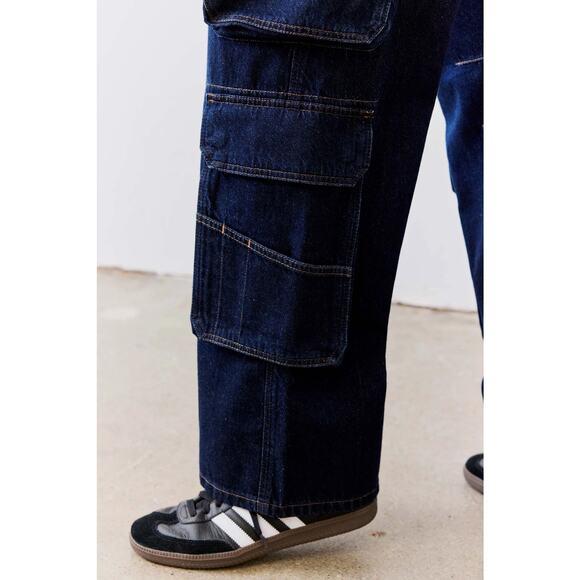 Ruti Off Duty Dark Denim Cargo Jeans - Size 4 - NWT - Picture 9 of 9